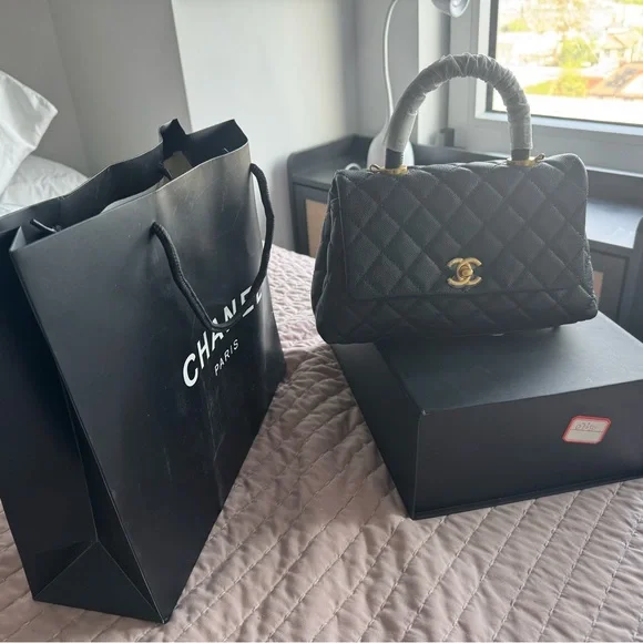 Chanel MINI FLAP BAG WITH TOP HANDLE - Picture 5 of 7